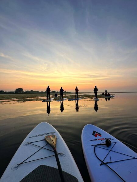 Brauciens apkārt Zirgu salai